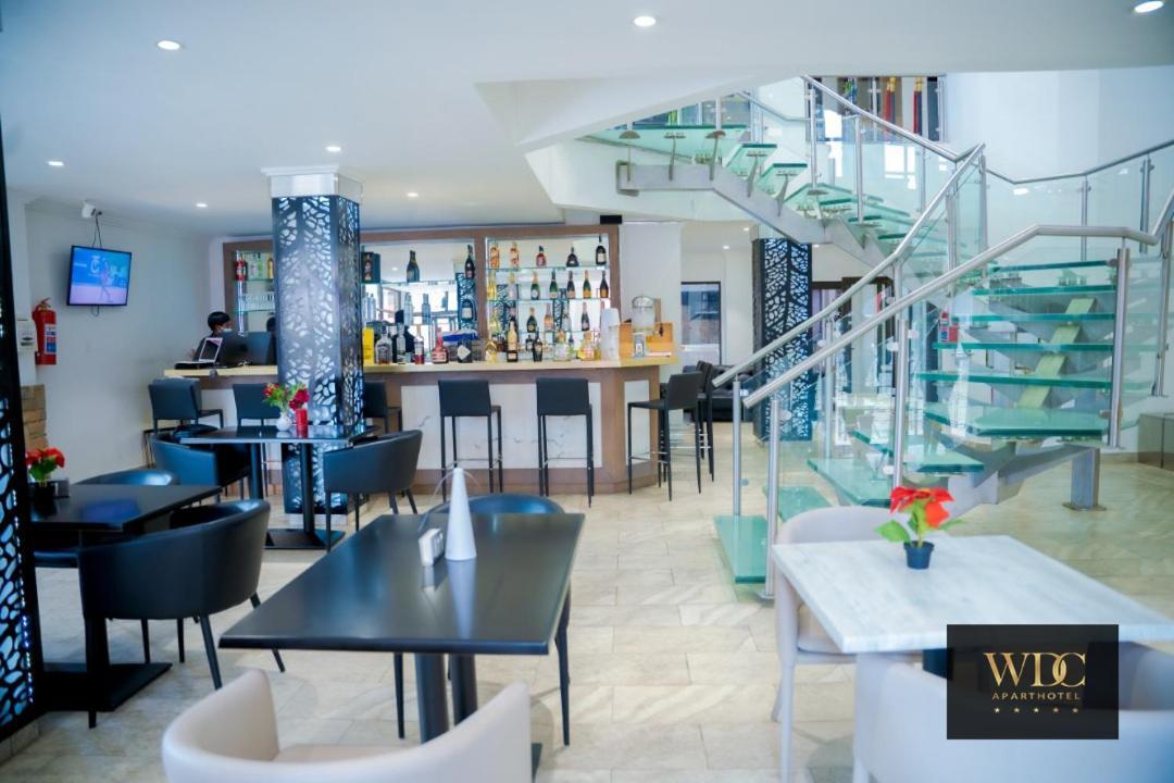 Wdc Aparthotel - Buea Esterno foto