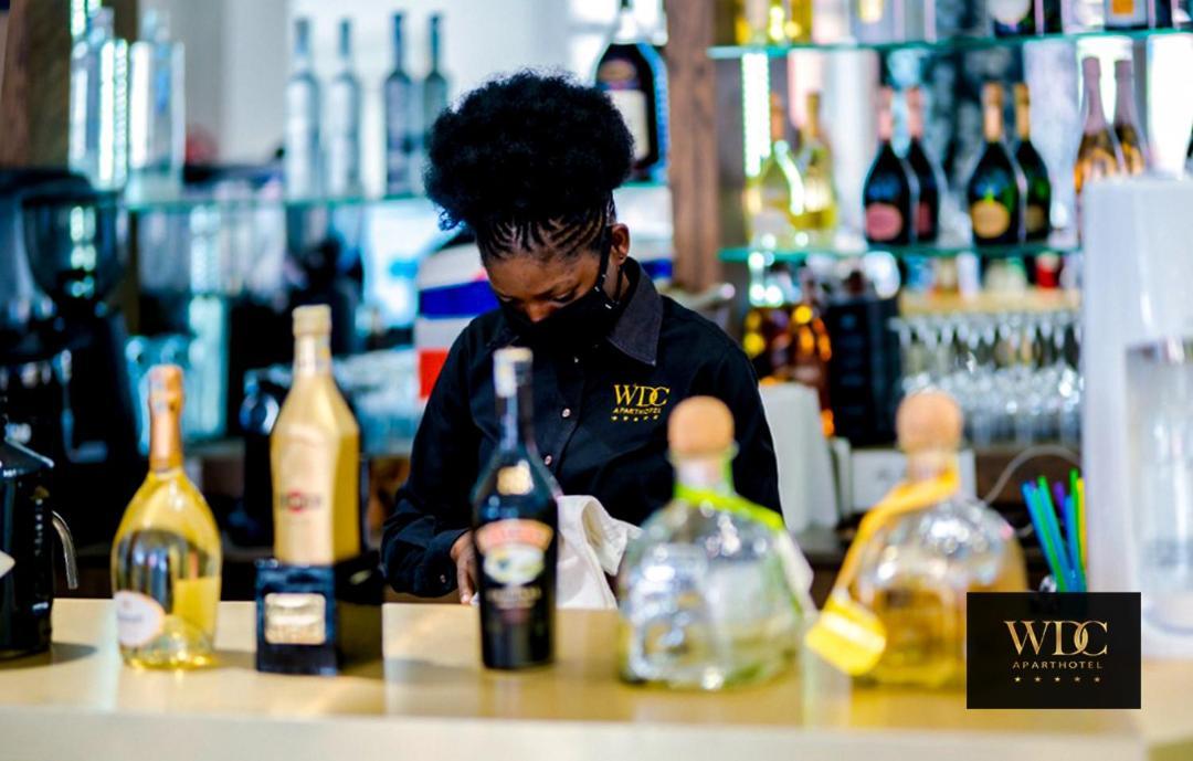 Wdc Aparthotel - Buea Esterno foto