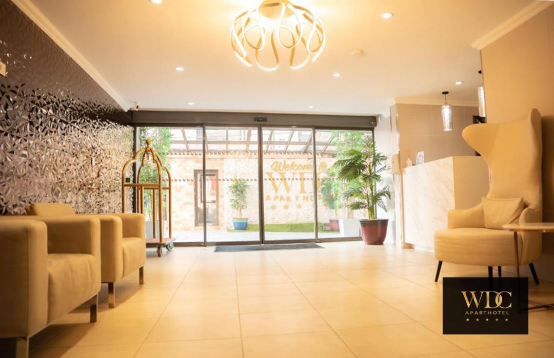 Wdc Aparthotel - Buea Esterno foto