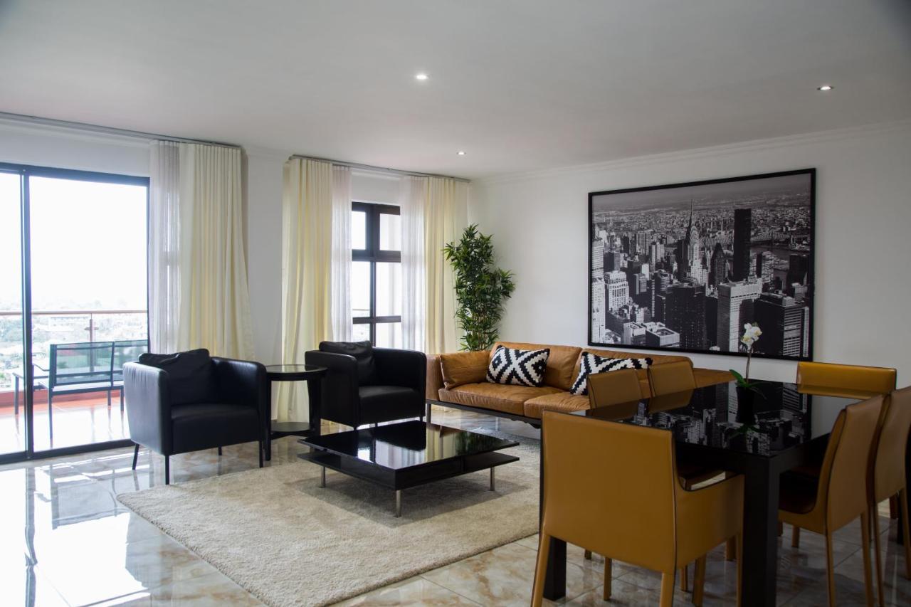 Wdc Aparthotel - Buea Esterno foto
