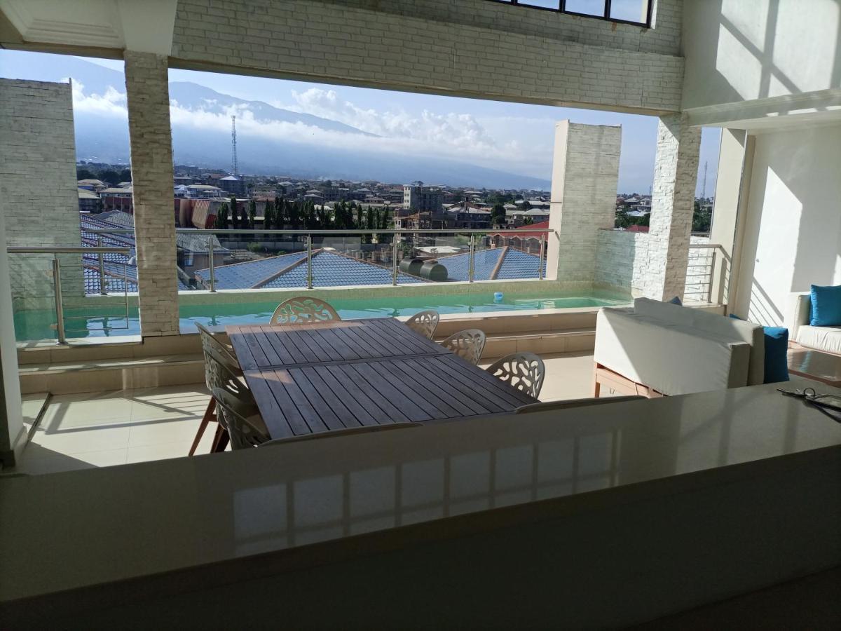 Wdc Aparthotel - Buea Esterno foto