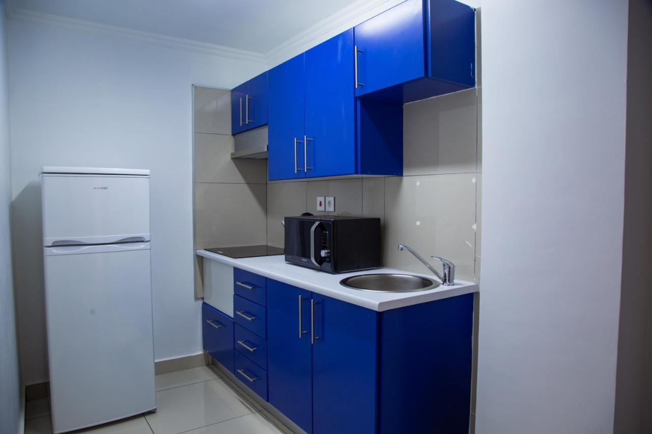 Wdc Aparthotel - Buea Esterno foto