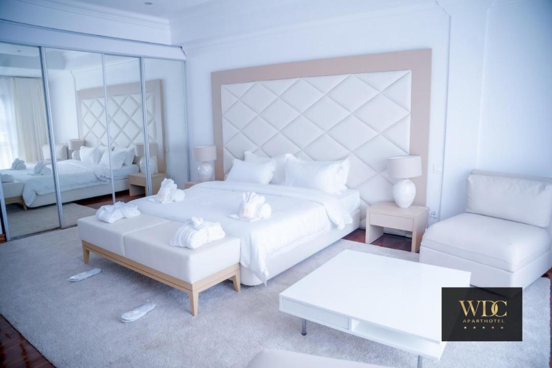 Wdc Aparthotel - Buea Esterno foto